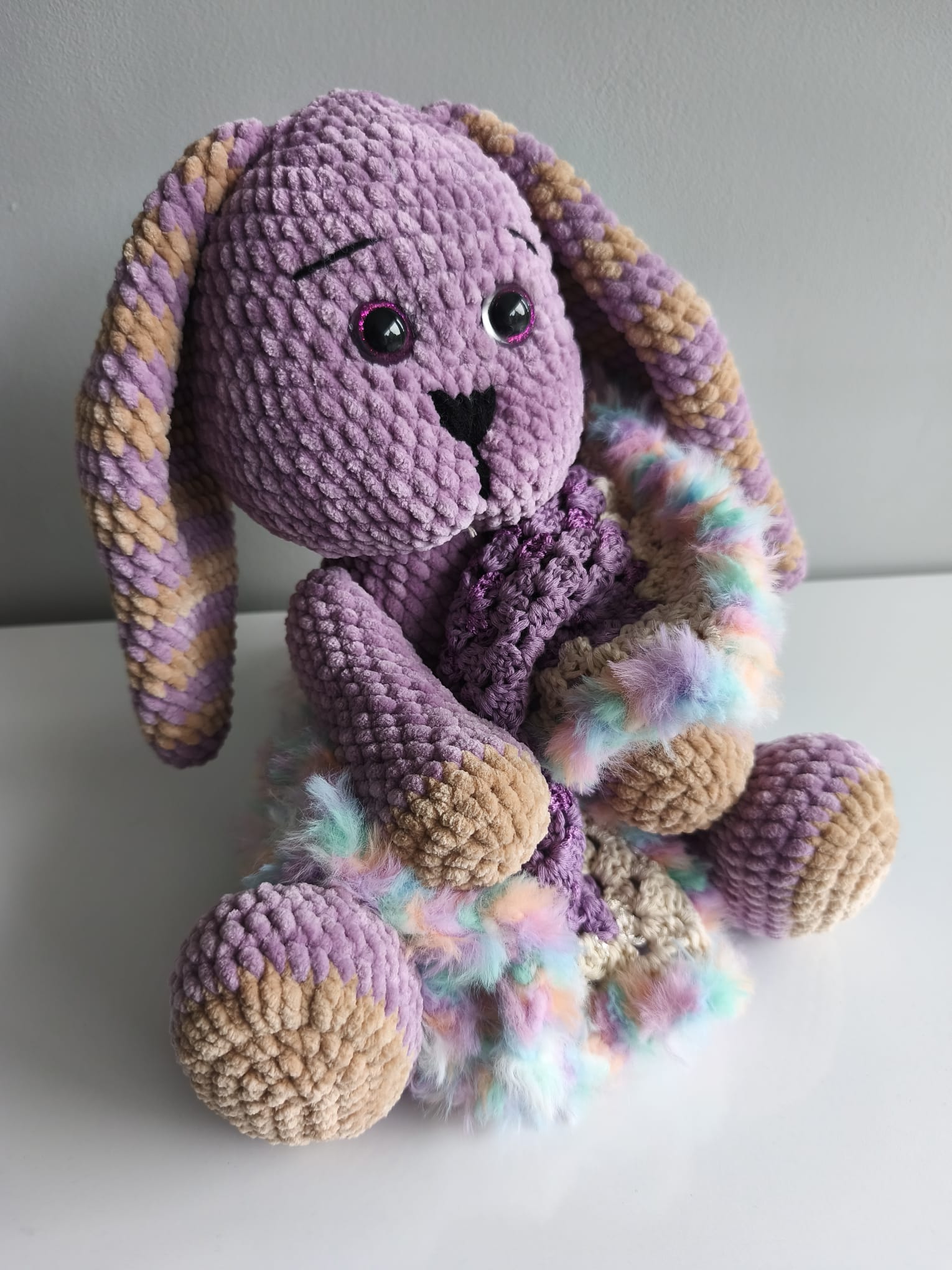 Lavande le lapin mauve - peluche artisanale faite main - photo 2