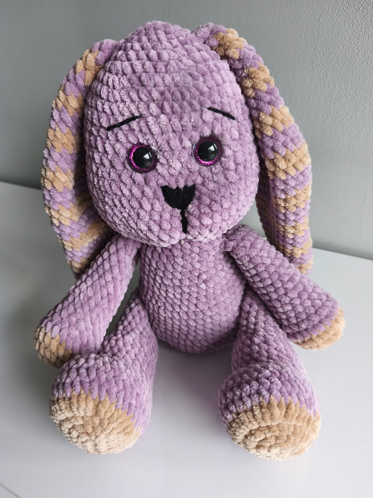 Lavande le lapin mauve - peluche artisanale faite main - photo 3